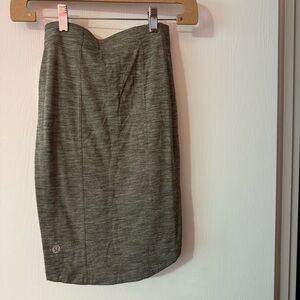🆕 lululemon athletica Charcoal Pencil Skirt